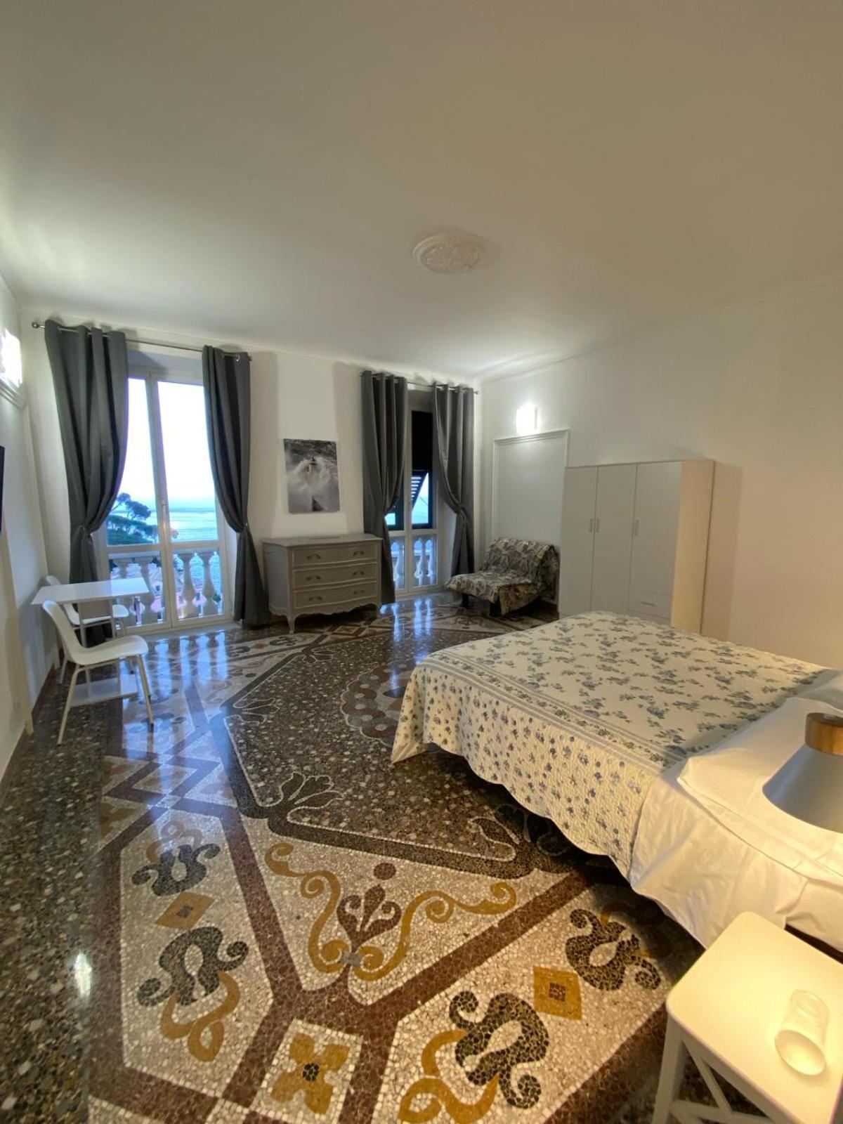 Affittacamere Columbus Camogli Buitenkant foto